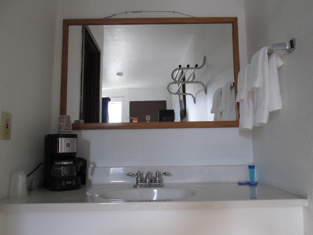Motel 10 ลอร์ดสเบิร์ก ห้อง รูปภาพ