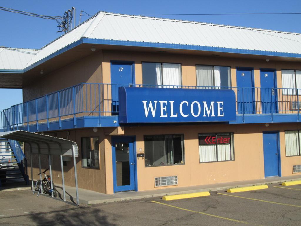 Motel 10 ลอร์ดสเบิร์ก ภายนอก รูปภาพ