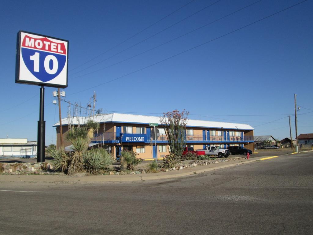 Motel 10 ลอร์ดสเบิร์ก ภายนอก รูปภาพ